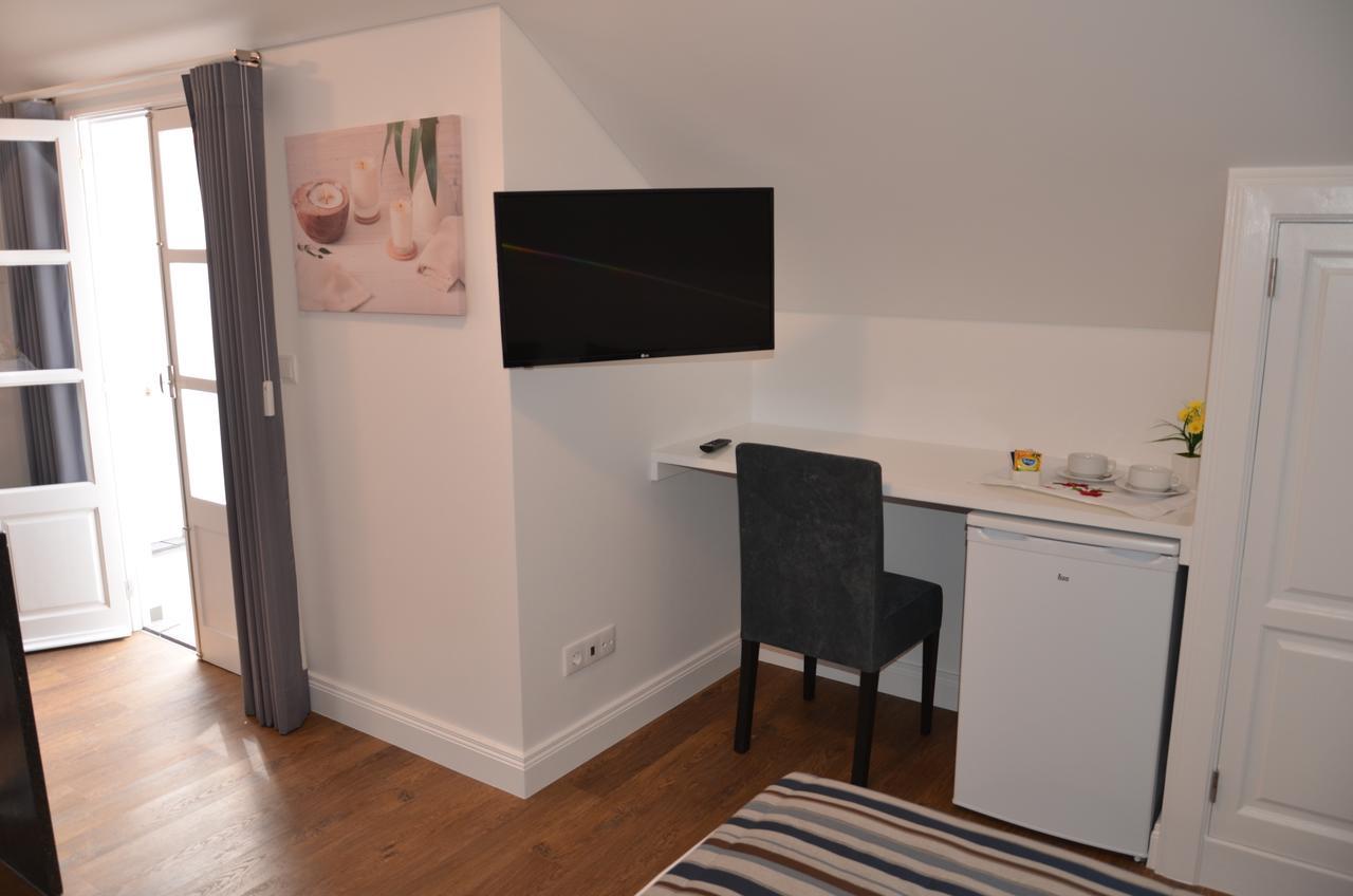Edificio Charles 303 Apartamento *